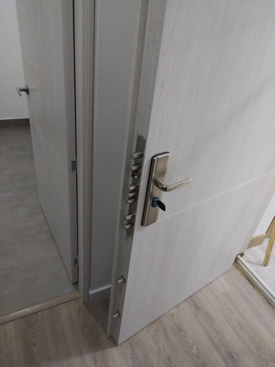 Puertas metálicas de seguridad Bogotá